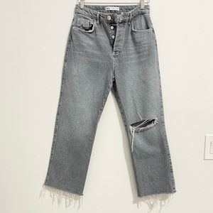 Pre-loved! ZARA Button Fly Ripped Jeans with Raw Hem!